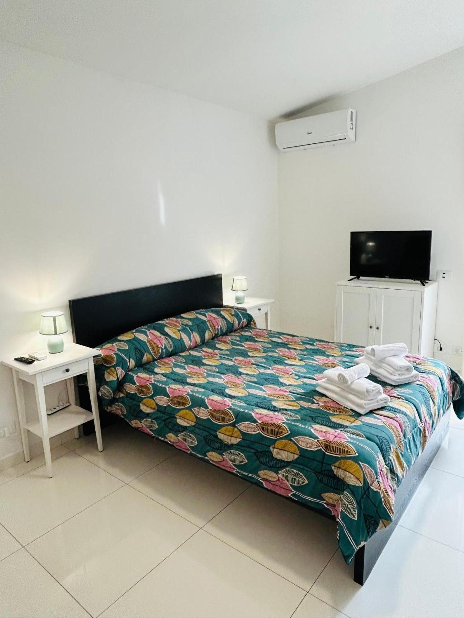 The House Fiera Di Roma Aeroporto Fiumicino Bed & Breakfast Ponte Galeria Dış mekan fotoğraf